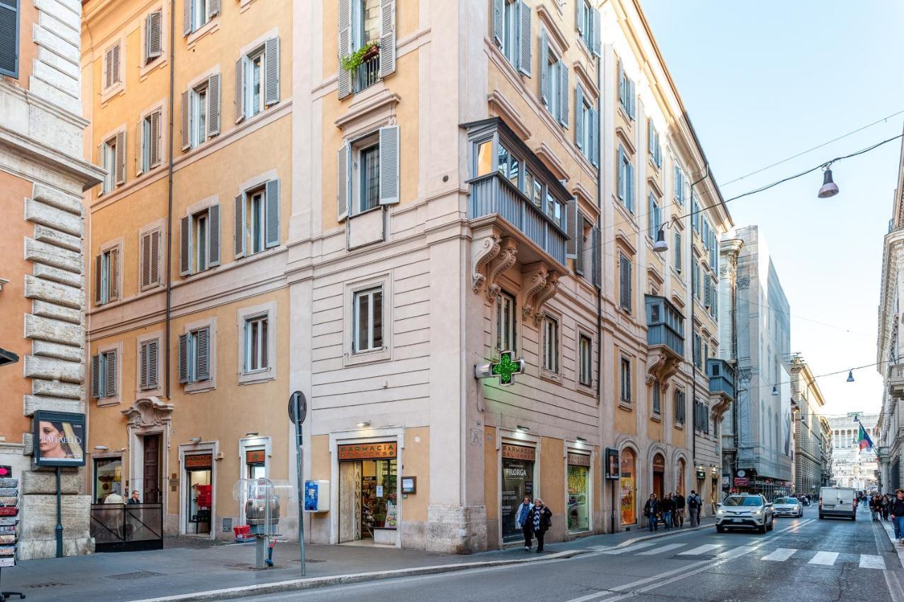 ローマIrex Trevi Fountain Private Penthouseアパートメント エクステリア 写真